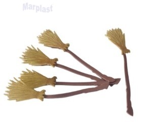 HALLOWEEN APLIQUE VASSOURA PIFFER