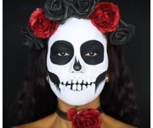 HALLOWEEN MAQUIAGEM ROXO